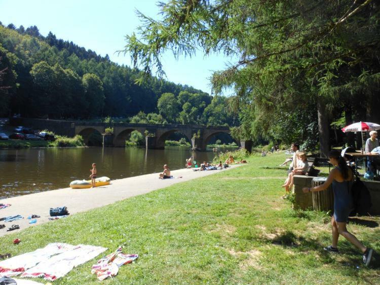 L'Envolee Villa Chiny Bagian luar foto